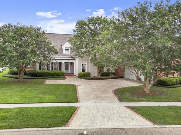 12511 Lake Sherwood Ave S, Baton Rouge, LA 70816