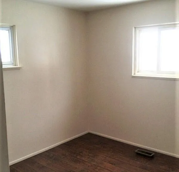 2826 Appleridge St — Photo 4
