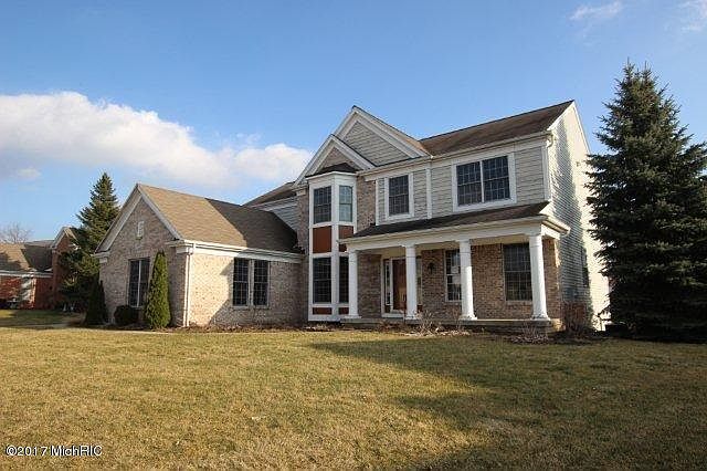 1st image of 1522 Fairwood Ct SE