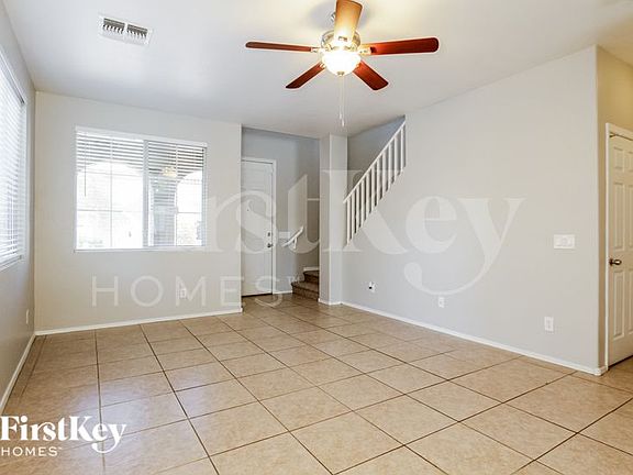 3rd image of 6909 S 38th Dr