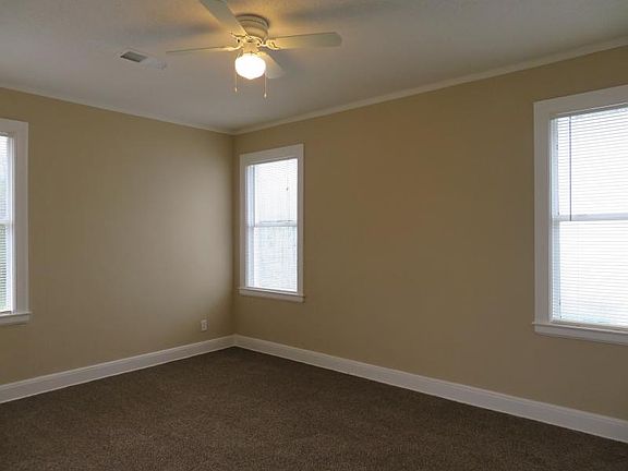 3rd image of 1604 S Michelle Cir