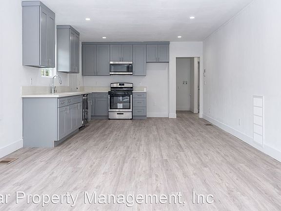 5th image of 4027 Halldale Ave