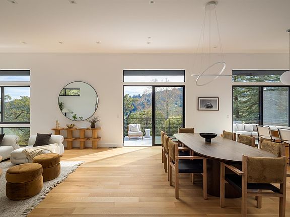 4th image of 22 Rock Road