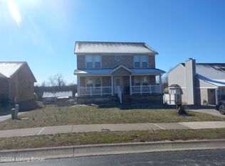 8706 Vision Pl, Louisville, KY 40229