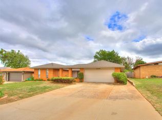 10208 Little Pond Dr, Oklahoma City, OK 73162