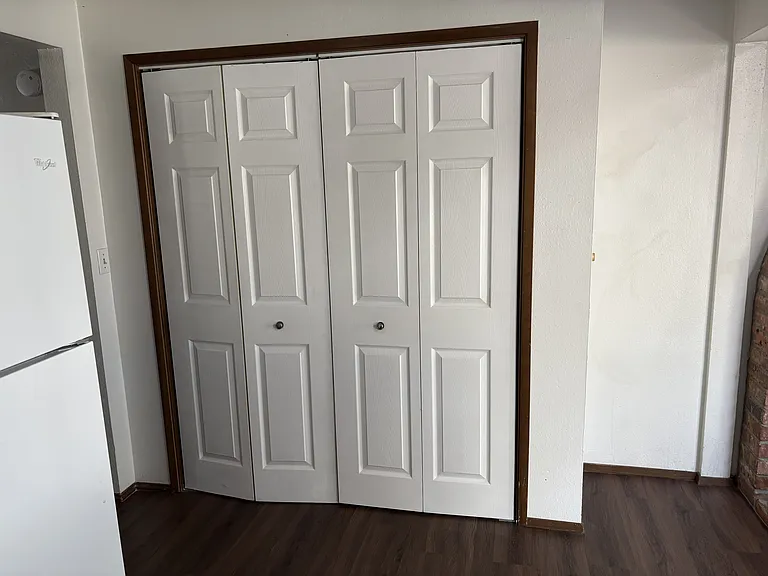 Kitchen pantry