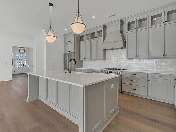 3rd image of 109 Fairmore Ct Lot 2831