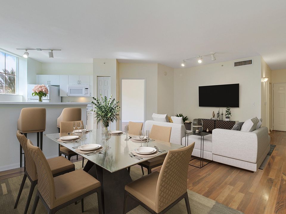 1st image of 630 S Sapodilla Avenue #405