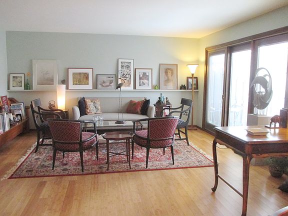 5th image of 22 Webster Heights Dr #22
