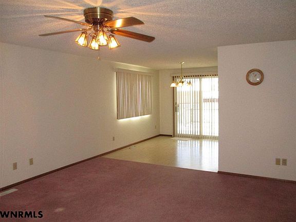 3rd image of 28 Brentwood Ct