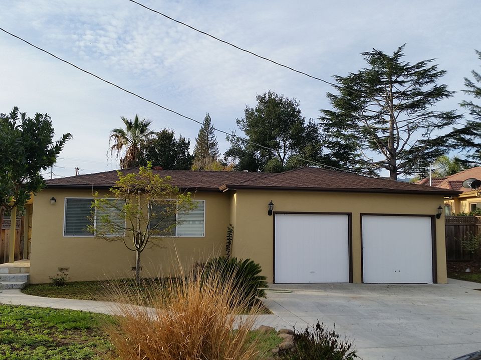 1st image of 18732 Dundee Ave