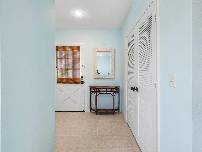 1015 Ingraham Ave #2 — Photo 6