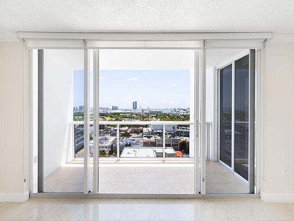 4th image of 1800 Sunset Harbour Dr #1801