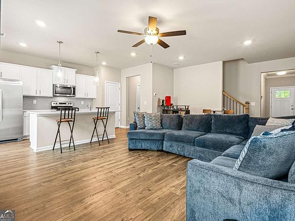 5th image of 1135 Elyse Ln