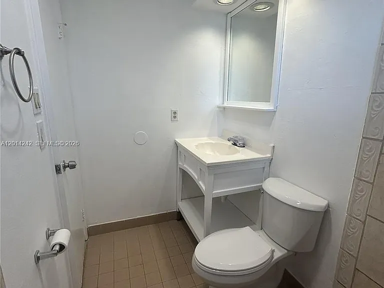6804 SW 37th St #11 — Photo 30