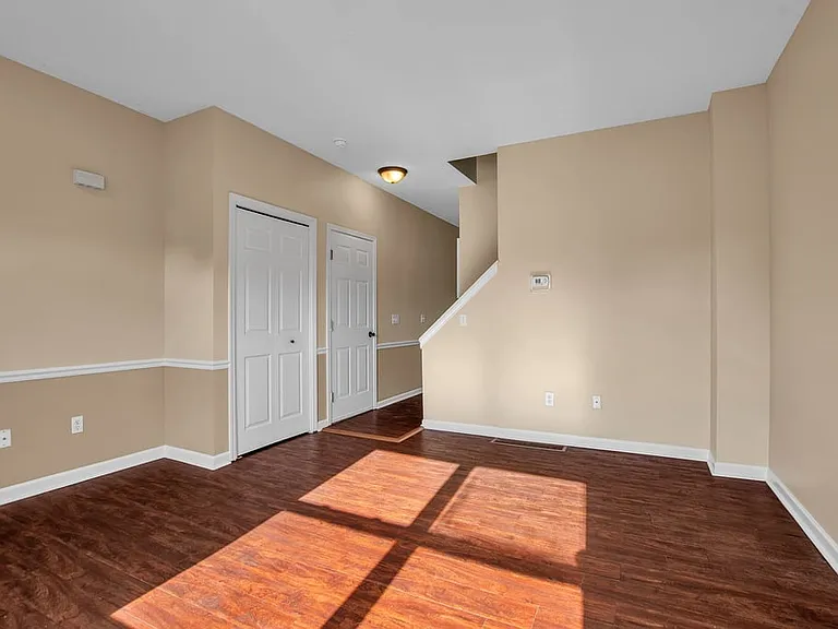 693 Skinnersville Rd #D — Photo 3