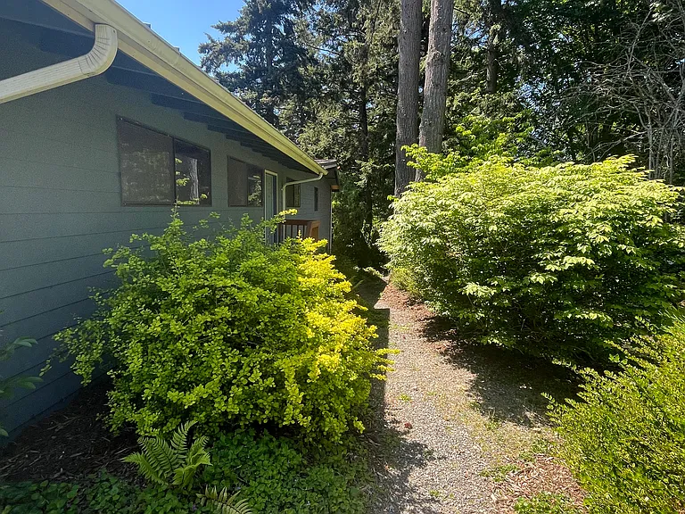 157 Grow Ave NW — Photo 6