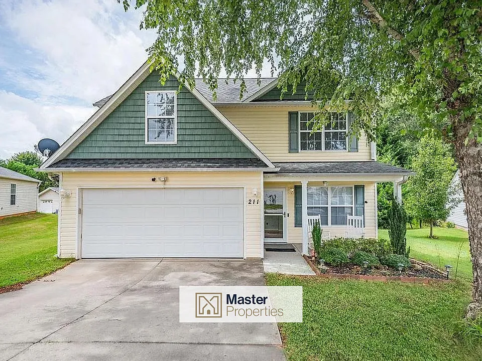 211 Night Heron Dr
