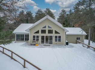 10564 Plantation Pines Dr, Minocqua, WI 54548