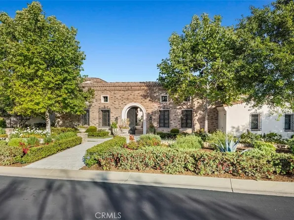 40 Echo Gln, Irvine, CA 92603