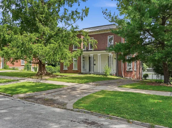 712 6th St, Boonville, MO 65233