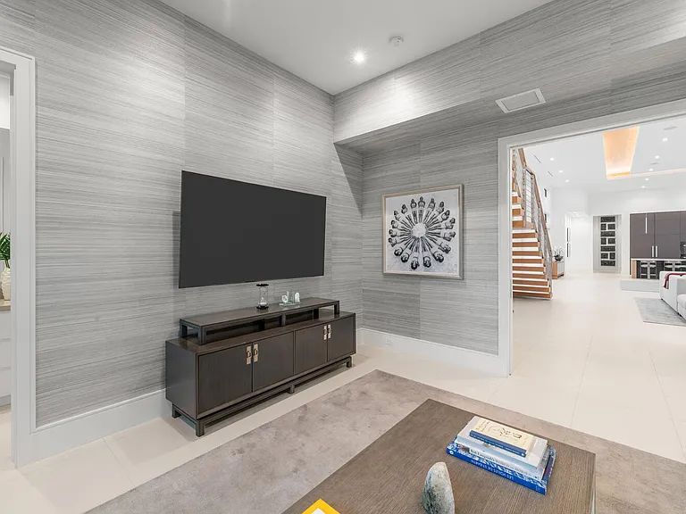 12381 Cypress Island Way — Photo 39