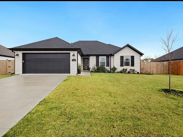 235 Idaho Ave, Farmington, AR 72730