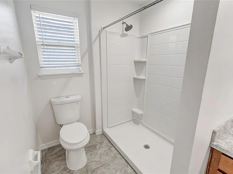 11607 Warren Oaks Pl — Photo 40