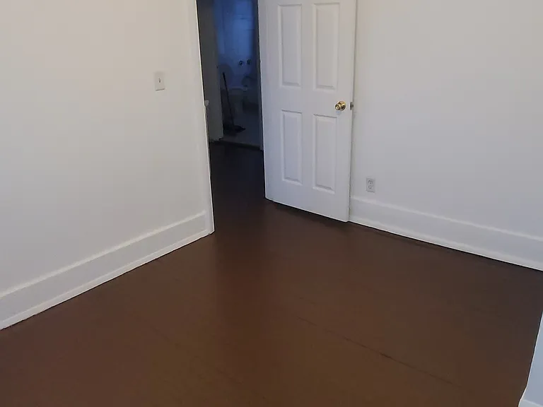 536 Jefferson St — Photo 7