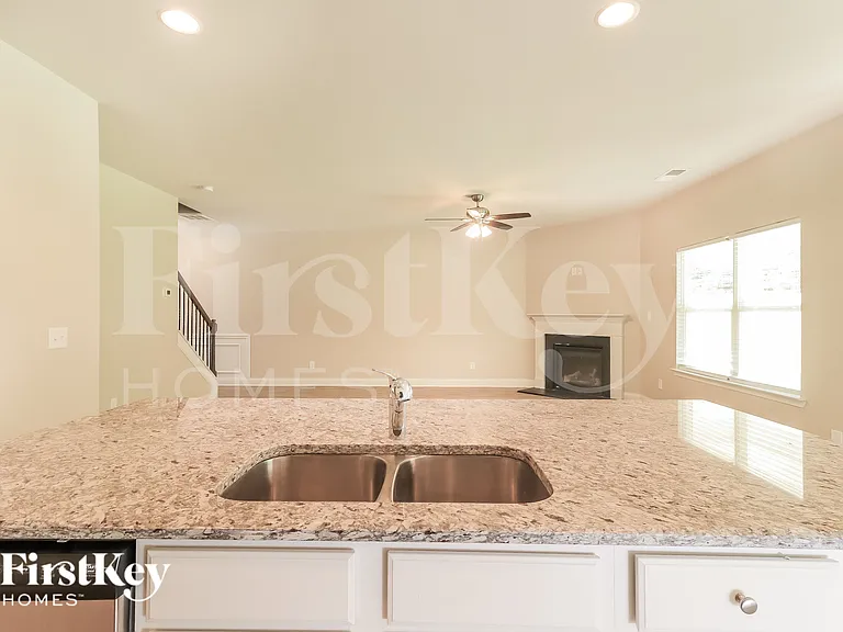 22 Celtic Ct — Photo 9