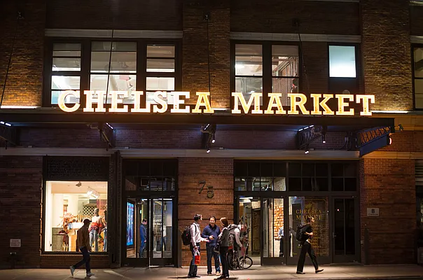 Rented by The Agency | media 4