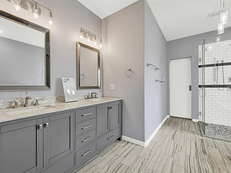 29467 Iris Bloom Ct — Photo 18