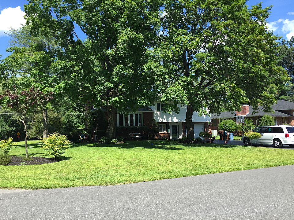 2nd image of 45 Wellington Rd