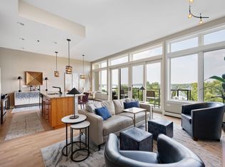 4201 Sunset Dr #N512, Spring Park, MN 55384