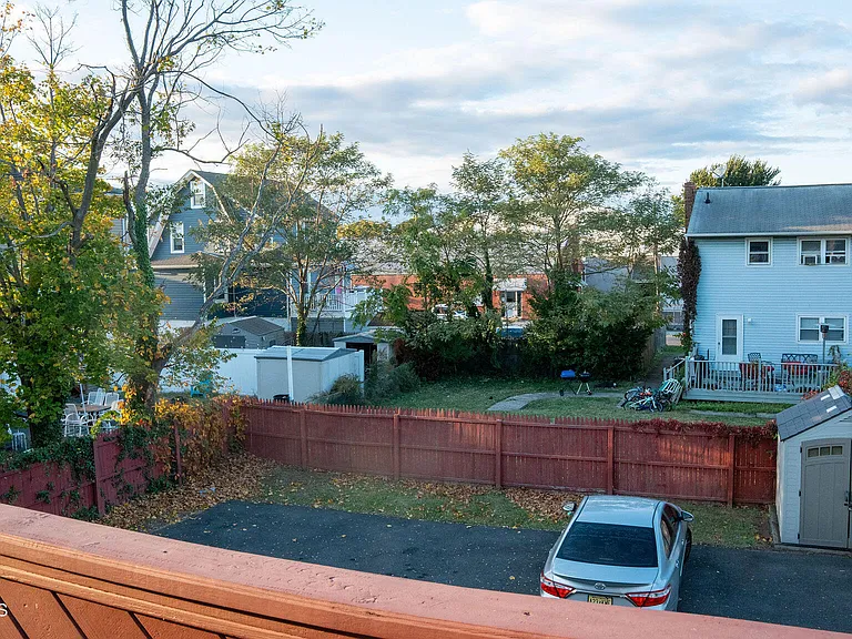 73 Maple Ave #2 — Photo 33