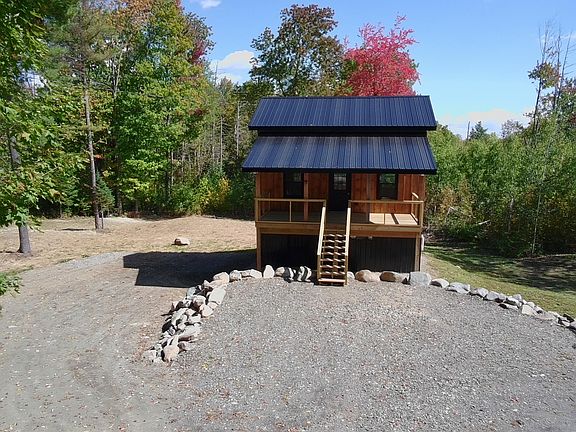 4th image of 32 Monument Road