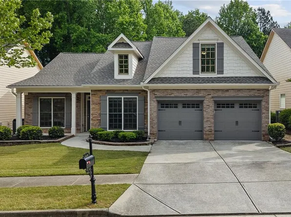 1834 Willoughby Dr, Buford, GA 30519