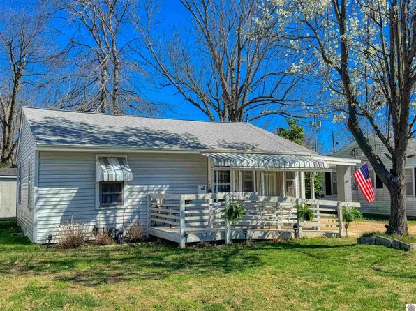 609 S 9th St, Murray, KY 42071