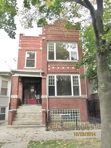 1st image of 2822 W Wellington Ave