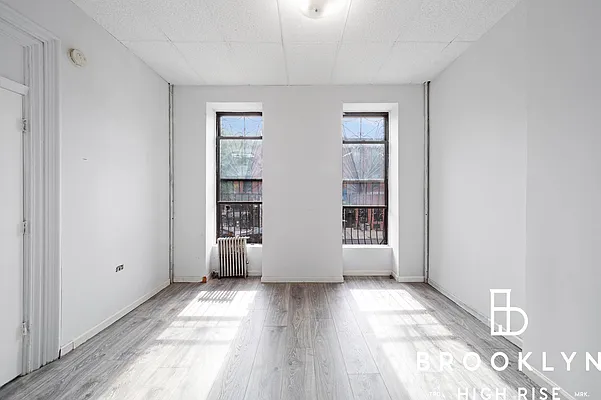 Rented by Brooklyn High Rise LLC | media 2