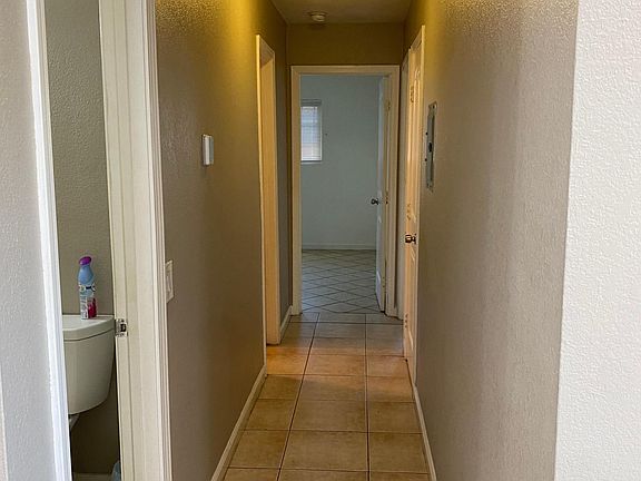 3rd image of 448 N Parkside Dr APT A