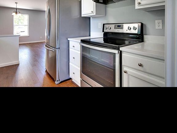 5th image of 3234 Rainwood Dr
