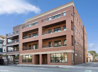 1349 W Belmont Ave APT 4E, Chicago, IL 60657