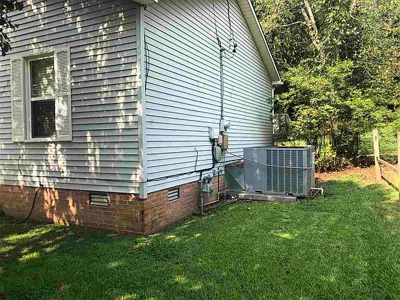 4th image of 30 Lost Creek Dr