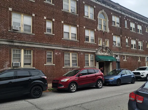 Mars Apartments, 2000 Mars Ave #16, Lakewood, OH 44107