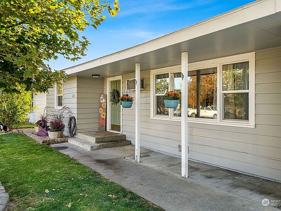 5th image of 1012 W Rose Avenue