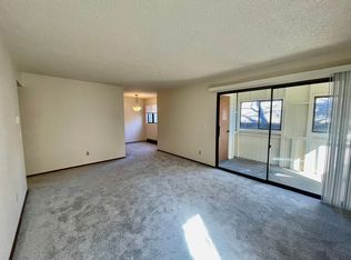 1311 N 49th St APT 2, Seattle, WA 98103