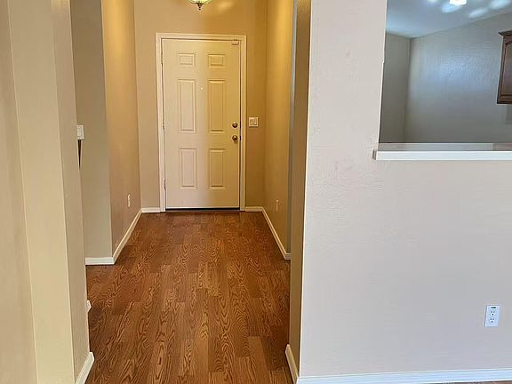 4th image of 8507 W PIONEER Street