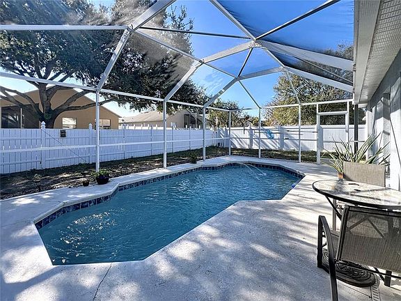 2nd image of 7465 Hunters Greene Cir