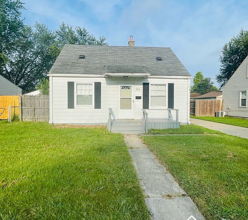 1st image of 26511 Chippendale St